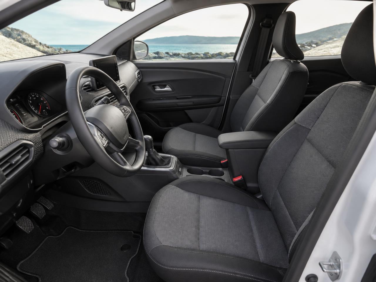 Interieur van de Dacia Jogger met flexibel neerklapbare zitrijen